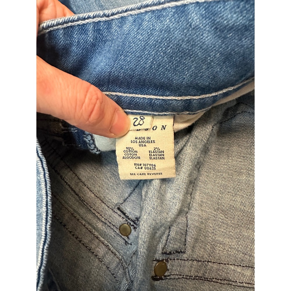 Hudson Beth Baby Bootcut Jeans Medium Wash Low Rise Flap Pocket Size 28 - Picture 5 of 6